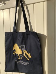 Tygkasse,bomullskasse,tygkasse med logga,ridklubb,killar som rider islandshäst