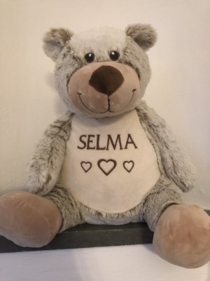 Zoom bild av Björn,mjukisdjur,gosedjur,mjukis djur med text,brodyr,dop,födelsedag,logga,maskott