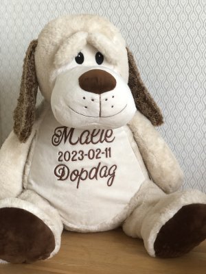 Zoom bild av Hund,mjukisdjur,gosedjur,mjukis djur med text,brodyr,dop,födelsedag,logga,maskott